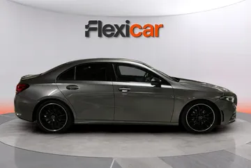 mercedes benz classe a 180 limousine d amg line aut diesel automatica porto 903000000003950