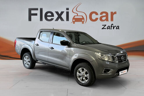 Nissan Navara automoveis